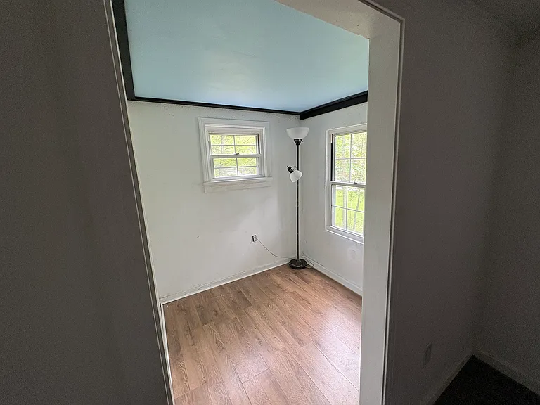 8925 Highland Rd — Photo 5
