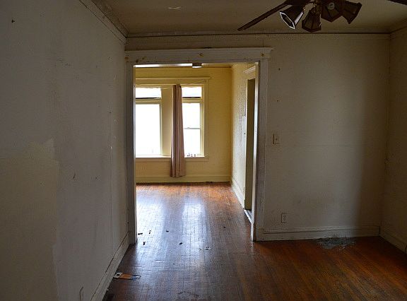 3rd image of 8236 S Marquette Ave