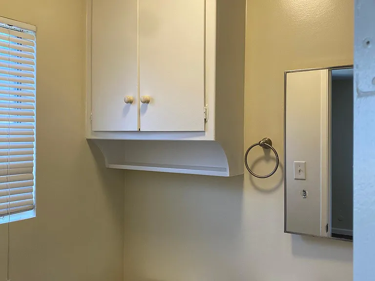1980 S Garth Ave #4 — Photo 11