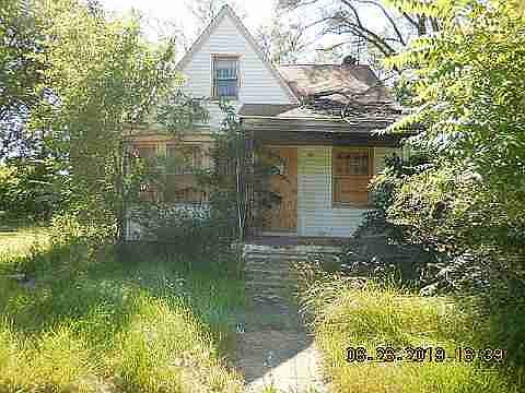 10035 Montrose