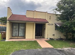 4509 NW 3rd Ave, Pompano Beach, FL 33064