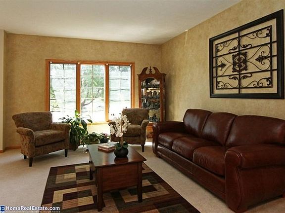 5th image of 9210 Rockland Cir