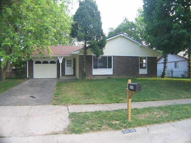 1st image of 9630 E Pepperidge Dr