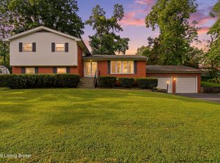 5201 Cool Brook Rd, Louisville, KY 40291