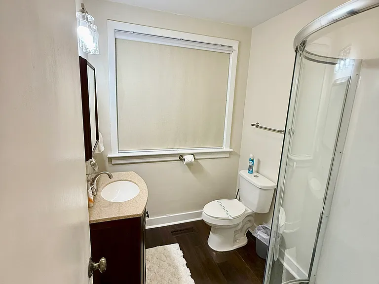 6416 Glyndon Ln — Photo 4