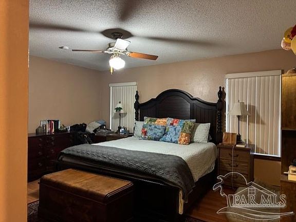 4th image of 2748 Glen Eden Dr