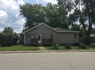 346 E Hamilton St, Fortville, IN 46040