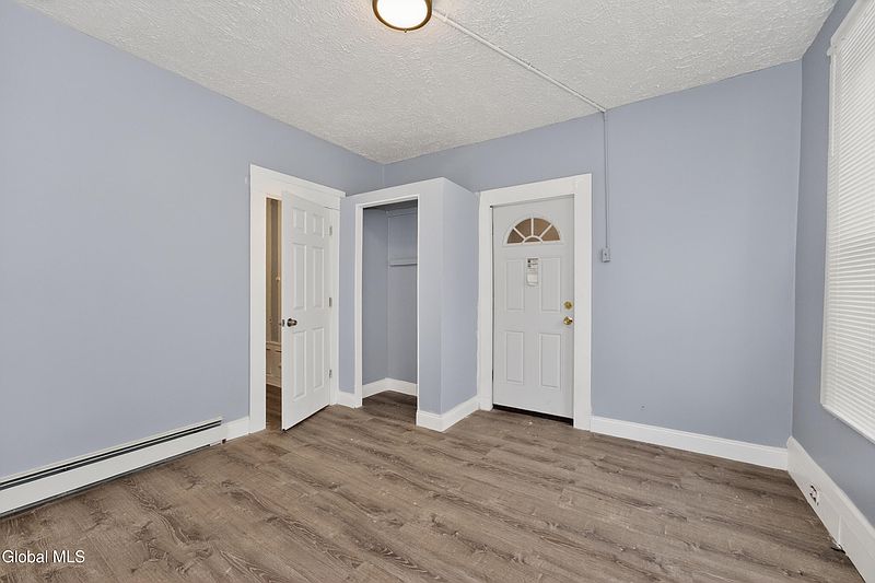 4th image of 512 1st Street