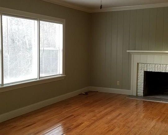 3rd image of 430 S Parkdale Dr
