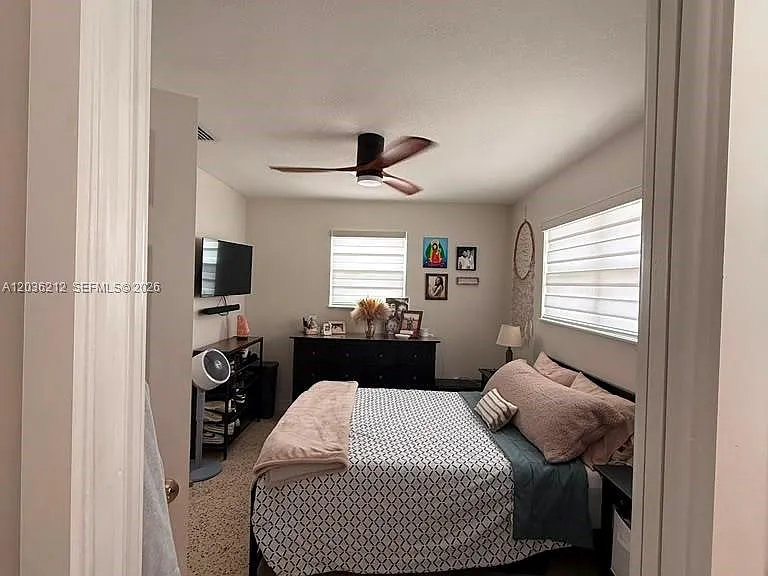 875 W 72nd Pl — Photo 11