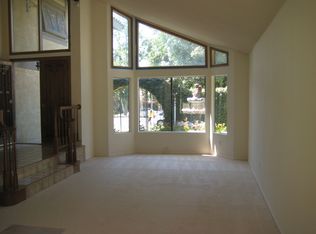 1355 W Buffington St, Upland, CA 91784