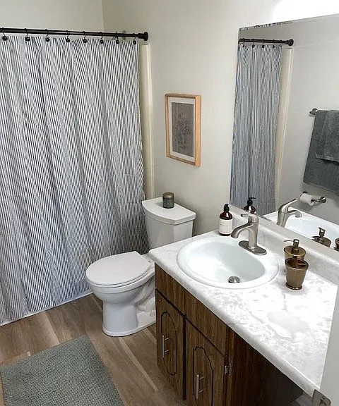Brookmount Apartments — Photo 7