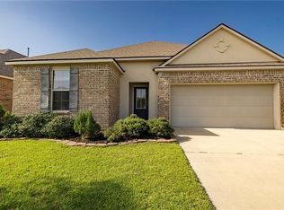 221 Grand Isle Ct, Slidell, LA 70461