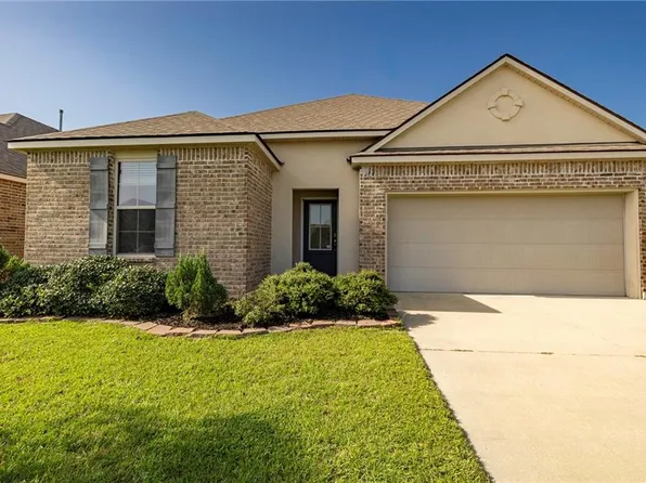 221 Grand Isle Ct, Slidell, LA 70461