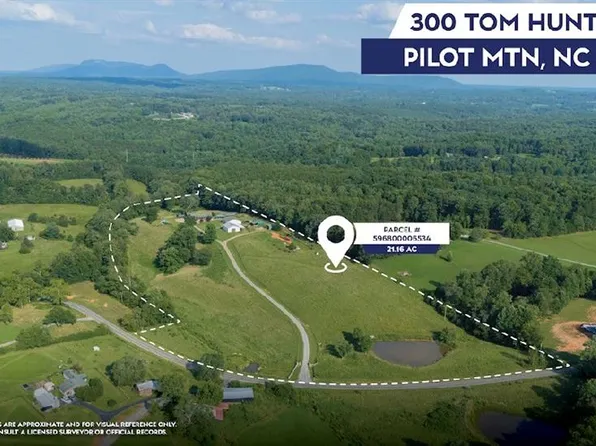 300 Tom Hunter Rd, Pilot Mtn, NC 27041