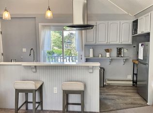 27 Howe Pl, Bronxville, NY 10708