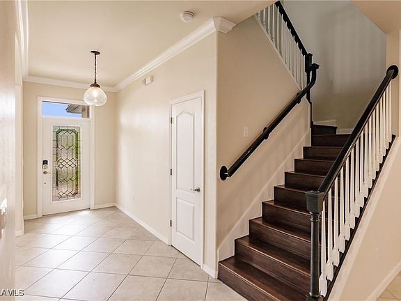 4th image of 11257 Red Bluff Ln