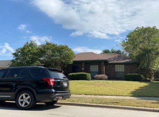 2514 Idlewood Dr, Garland, TX 75040
