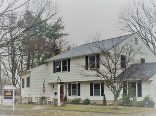 19 Robin Rd, Reading, MA 01867