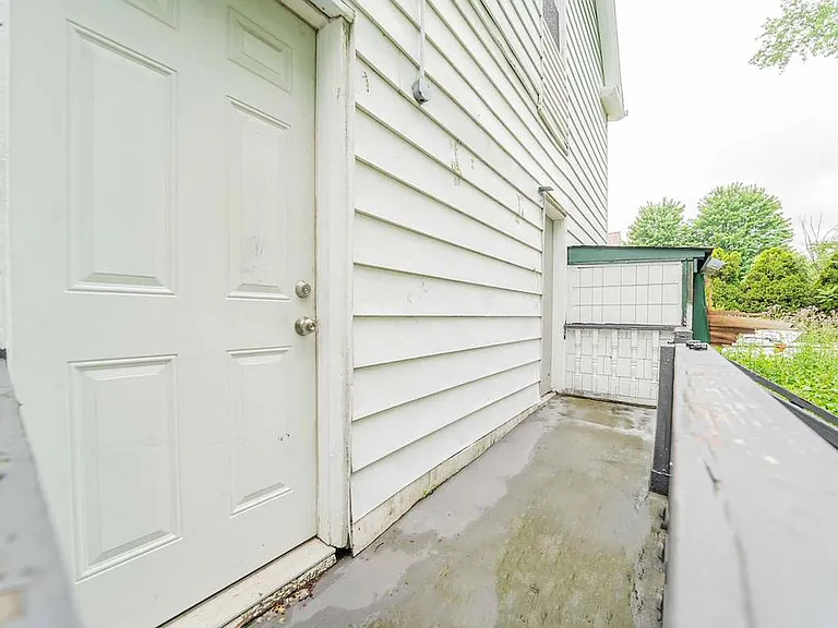 4310 Daisy Ave — Photo 98