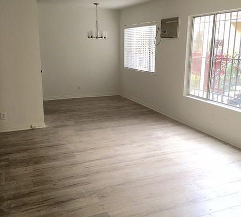 3rd image of 1050 S Wooster St APT 2