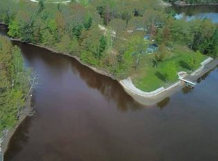 191 River Oaks Poin, Gladwin, MI 48624