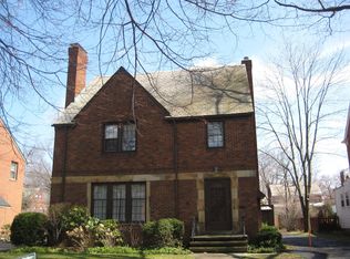 2315 Glendon Rd, University Heights, OH 44118