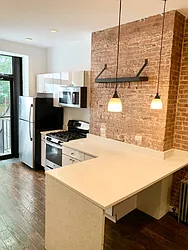 318 East 90th Street, #1W