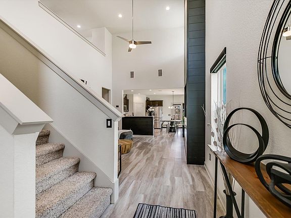 3rd image of 117 Deserti Rd