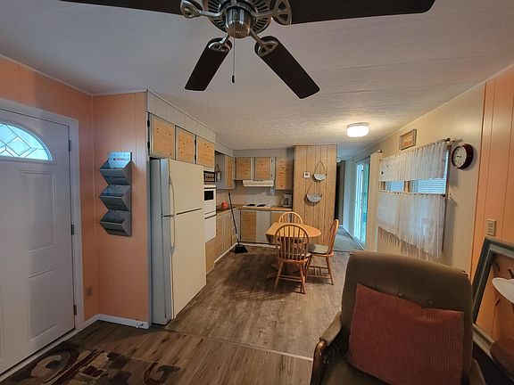 4th image of 9225 SE 60th Drive