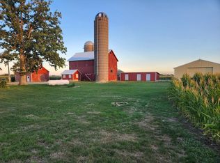 23909 Lawrence Rd, Harvard, IL 60033