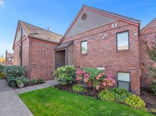 15525 SW 114th Ct UNIT 34, Tigard, OR 97224