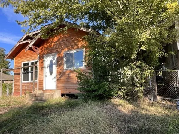 1020 Laurel St, Texarkana, AR 71854