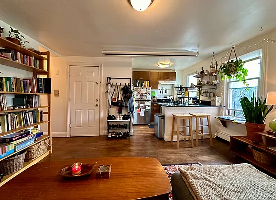 Rented by JB Mac Real Estate Inc. | media 20