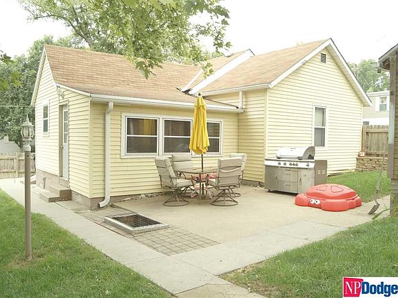5th image of 817 N 11th St