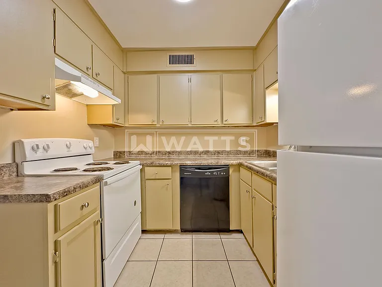3833 12th Ct S — Photo 7
