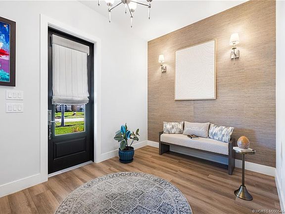 5th image of 5169 SE Horseshoe Point Rd