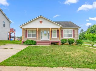 4025 Gloria Rdg, Winston Salem, NC 27107