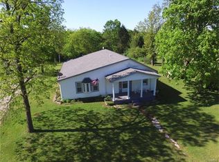 3312 Cedar Falls Rd, Bourbon, MO 63628
