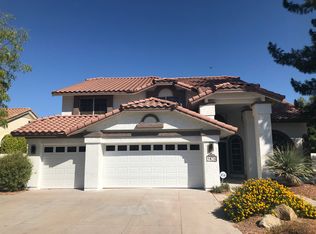 5826 W Del Lago Cir, Glendale, AZ 85308
