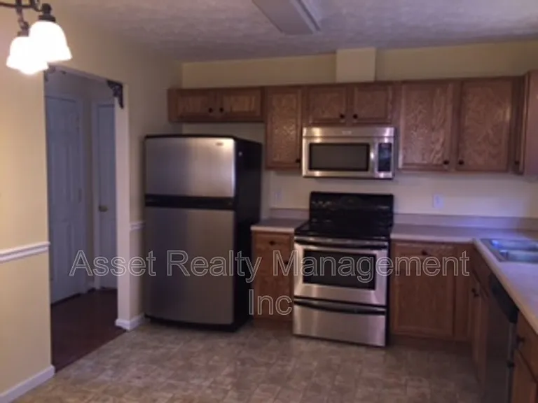 8212 Tangle Grove Ln — Photo 8