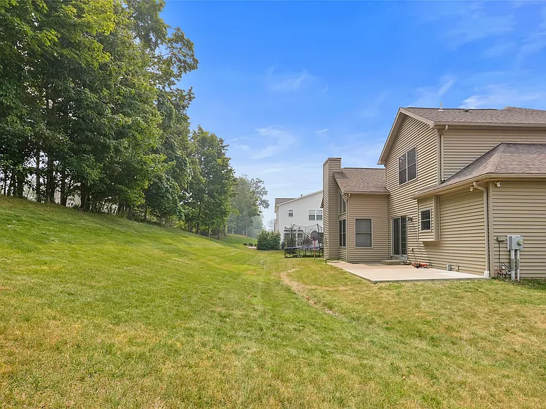 4295 Stone Creek Dr — Photo 33