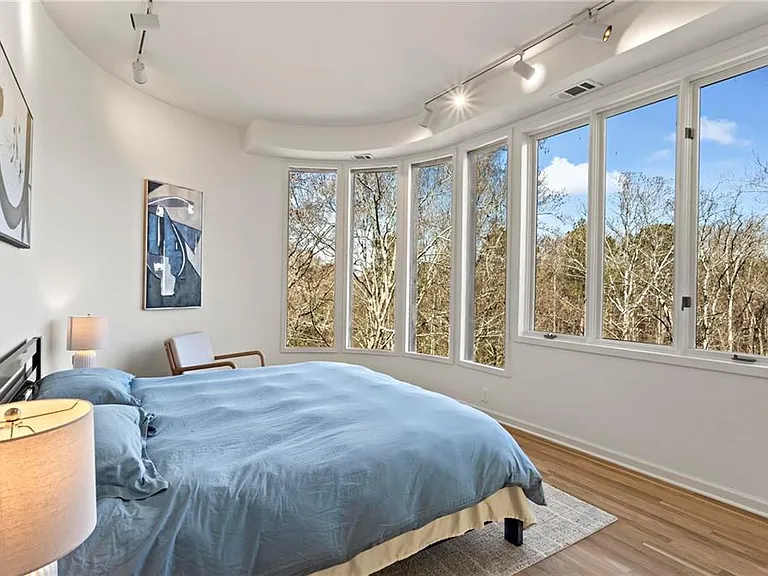 120 Laurel Dr NE — Photo 26