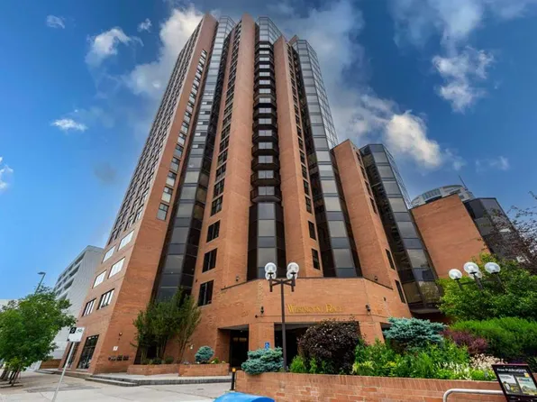 1100 N 8th Ave SW #1502, Calgary, AB T2P 3T8