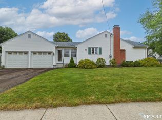 144 Colonial St, West Hartford, CT 06110