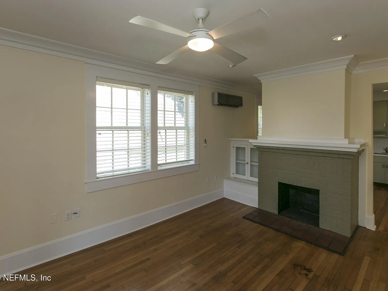 1 bed, 1.0 bath, 900 sqft, $1,425 — Photo 4