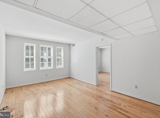 Colonial Village I,ii,iii, Arlington, VA 22201