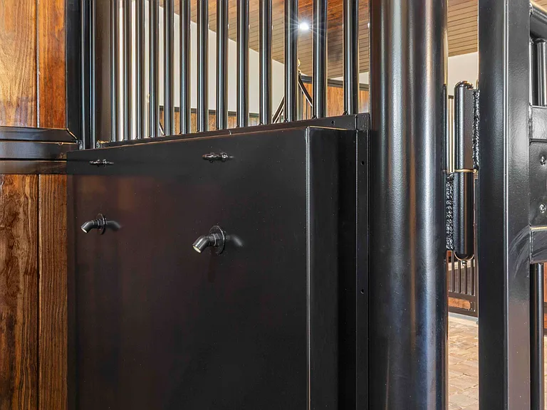 4985 Stables Way — Photo 59