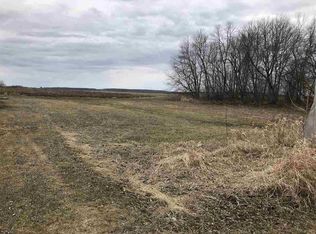 Paramount Dr, Chilton, WI 53014