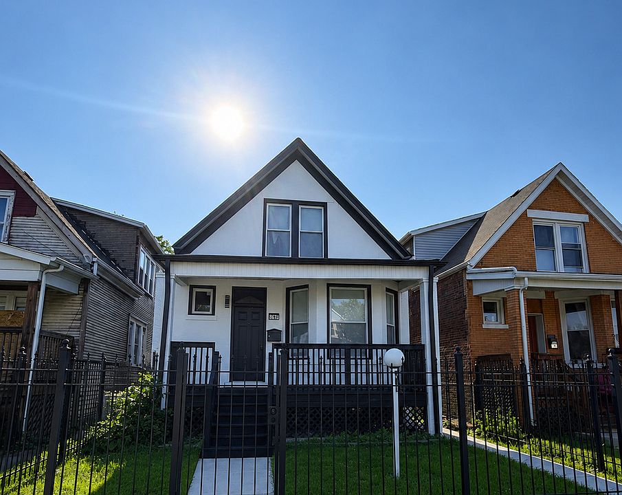1st image of 6607 S Oakley Ave #1